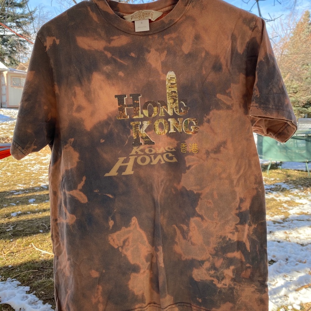 Bleach tie dye graphic tee